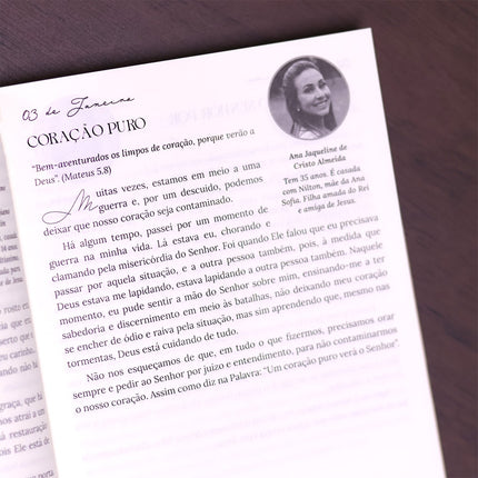 Devocional Wonders | 50 Mulheres 1 Só Espírito