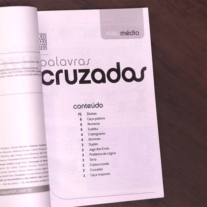 Coquetel Palavras Cruzadas | Nível Médio | Livro 82