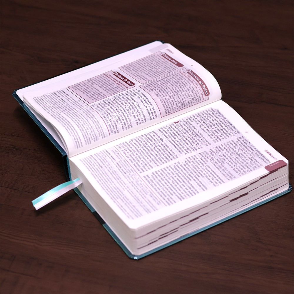 Bíblia de Estudo Plenitude Para Jovens | Letra Normal | NTLH | Capa Dura Verde Brilho