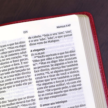 Bíblia Sagrada | NVI | Leitura Perfeita | Capa Couro Soft Rosado