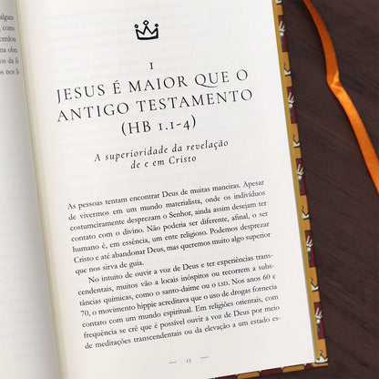 A Superioridade de Cristo | 
Yago Martins