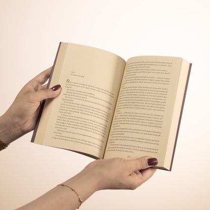 A Bibliotecária dos Livros Queimados | Brianna Labuskes
