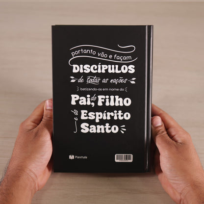 Bíblia Sagrada Deus Amou o Mundo | NAA | Letra Normal | Capa Dura