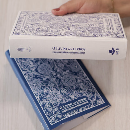 O Livro dos Livros | NTLH | Edição Literária da Bíblia Sagrada | Capa Dura Tecido