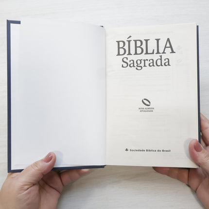 Bíblia Sagrada Bússola | NAA | Letra Normal | Capa Dura