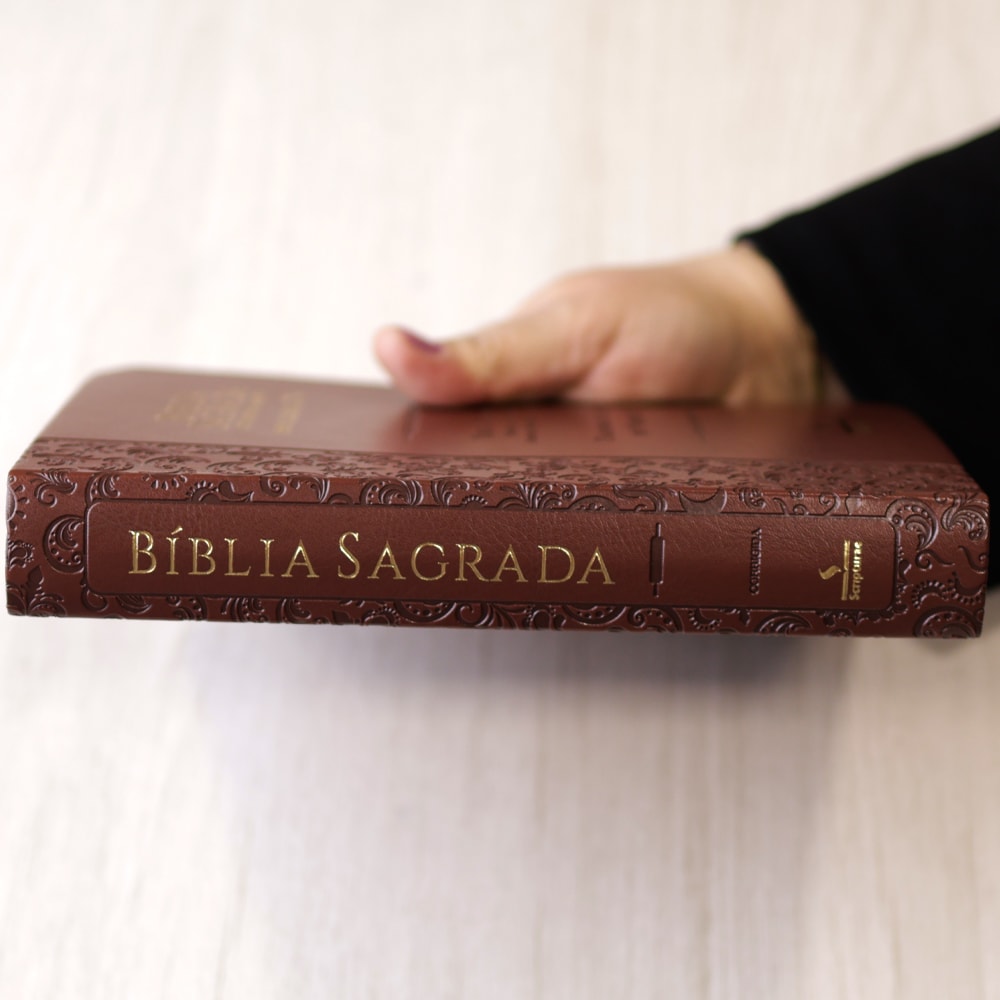 Bíblia Sagrada Harpa Celestial 774 | ERC | Letra Extra Gigante | Capa Marrom Escuro