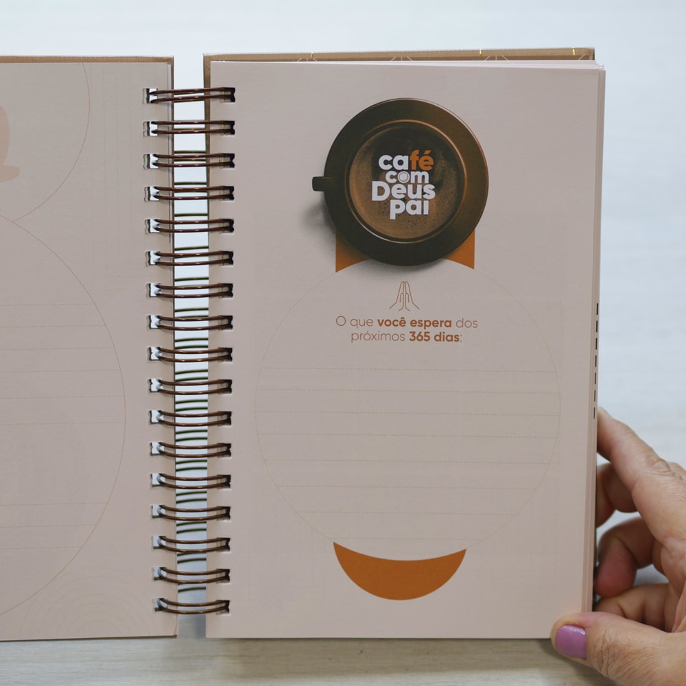 Planner Café Com Deus Pai 2025 | 
Junior Rostirola