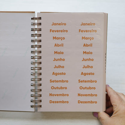 Planner Café Com Deus Pai 2025 | 
Junior Rostirola