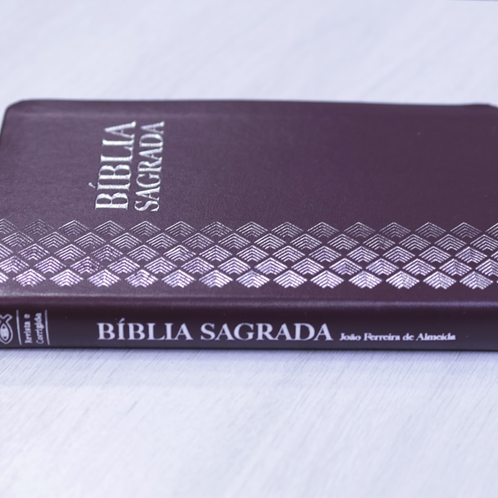 Bíblia Sagrada | ARC | Letra Normal | Capa Luxo Vinho Escuro
