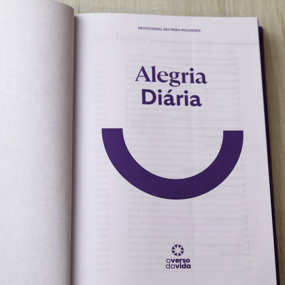 Devocional Alegria Diária |  365 Dias para Mulheres