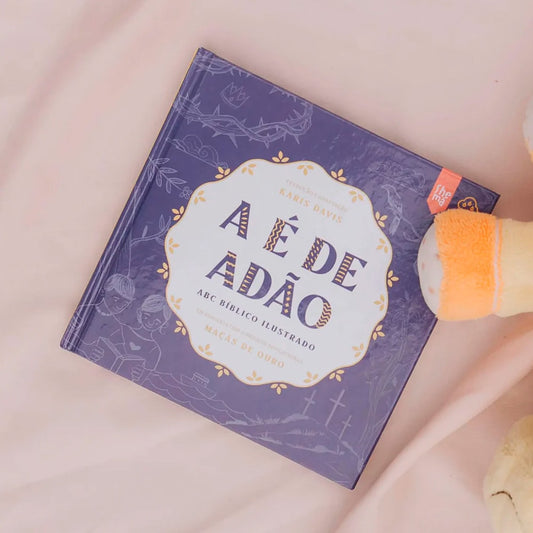 A é de Adão | Karis Davis