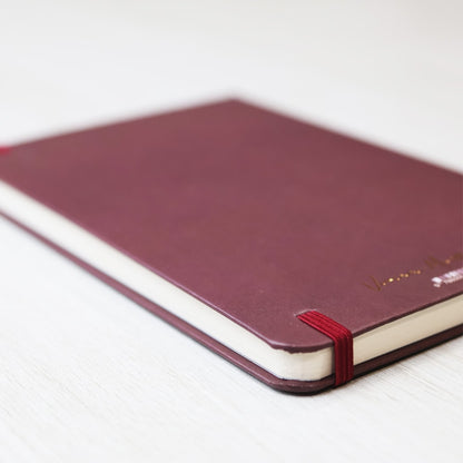 Moleskine | Devocional Mulheres  | Marrom | Viviane Martinello