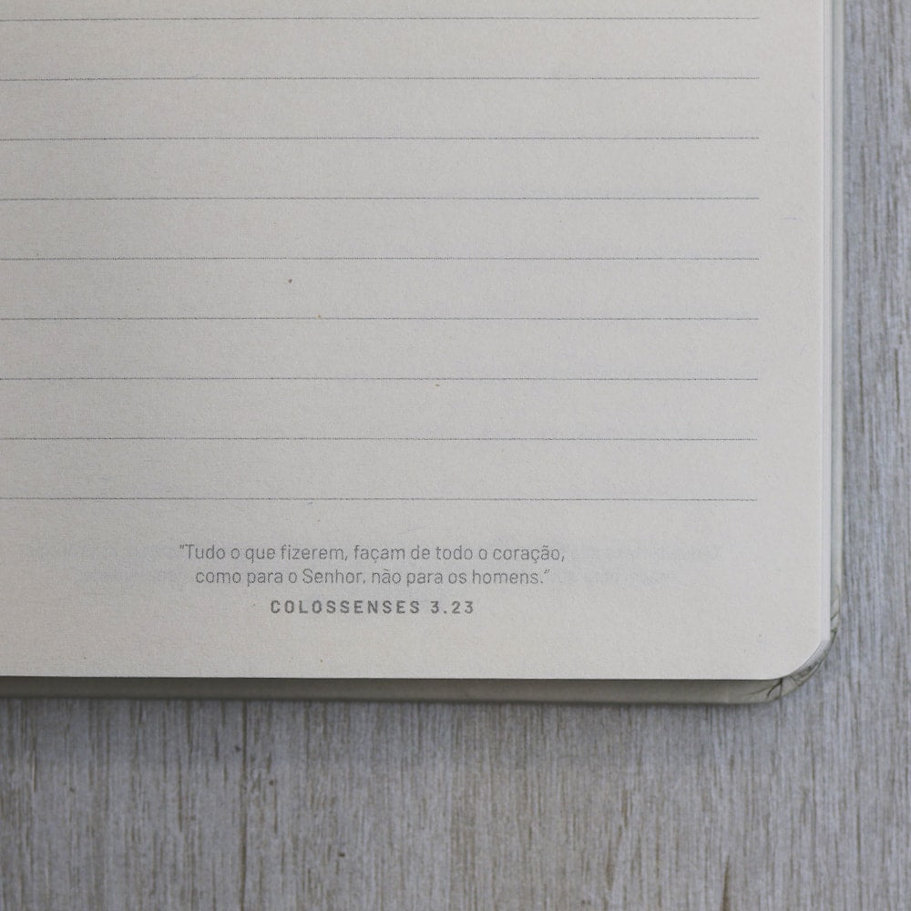 Moleskine | Enraizada | Viviane Martinello