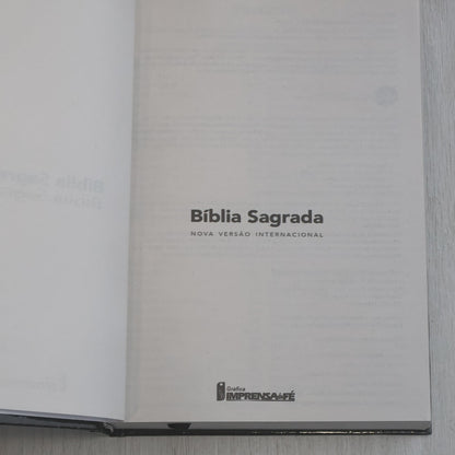 Bíblia Sagrada | NVI | Letra Grande | Capa Dura Leão Grafite