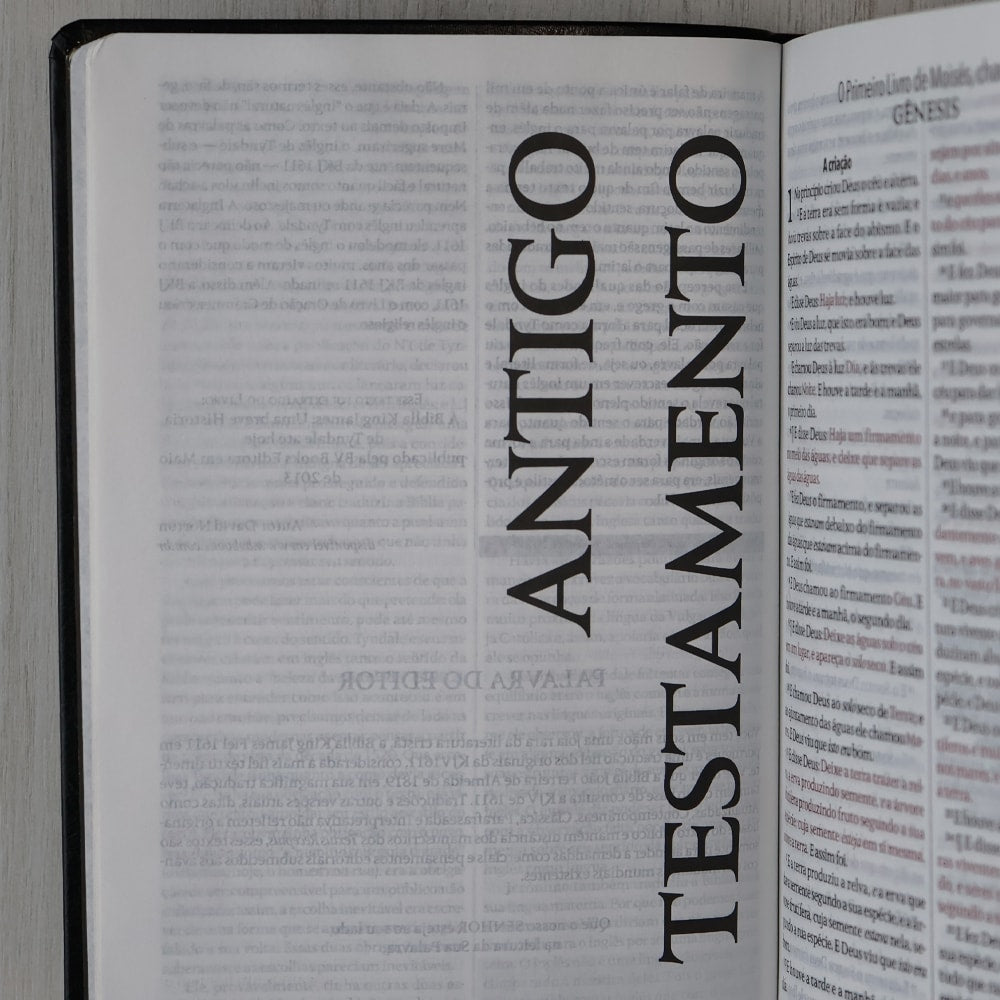 Bíblia King James Fiel 1611 | Extra Gigante | Capa Luxo Preta