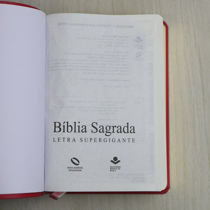 Bíblia Sagrada | Letra Supergigante | NAA | Capa Luxo Rosa