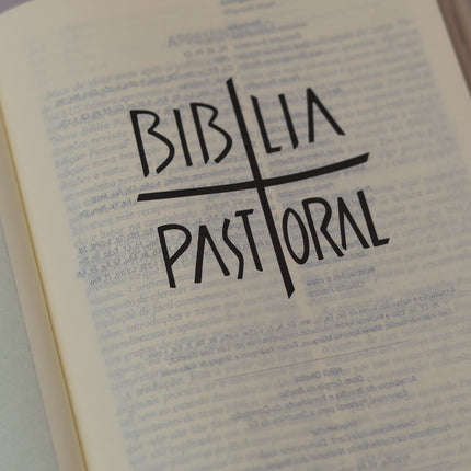 Bíblia Pastoral | Letra Normal | Capa Dura Sagrado Coração | Edição Católica