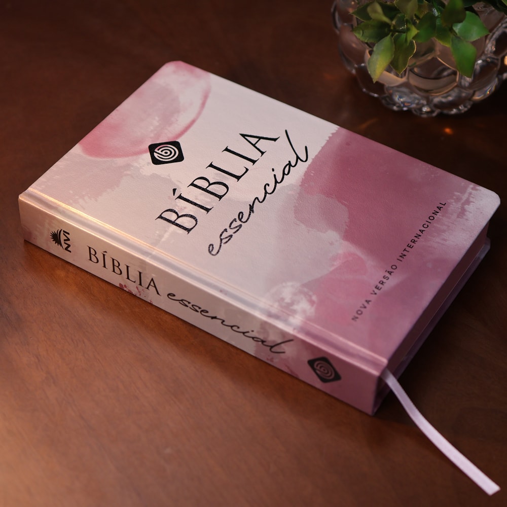 Bíblia Essencial Rosa | NVI | Capa Dura