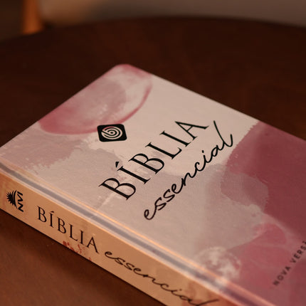 Bíblia Essencial Rosa | NVI | Capa Dura