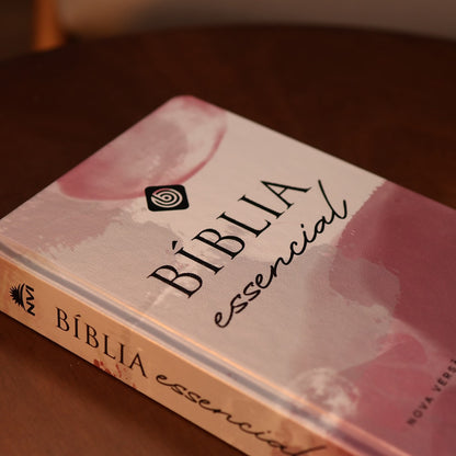 Bíblia Essencial Rosa | NVI | Capa Dura