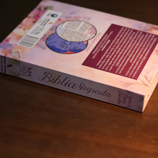 Bíblia King James 1611 Rosa e Hortencia | Textos e Mapas Coloridos | Capa Dura
