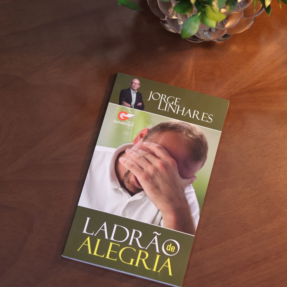 Ladrão de Alegria | Jorge Linhares