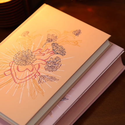 Bíblia Diária Coração Florido | NVI | Leitura Perfeita | Capa Dura C/ Tecido