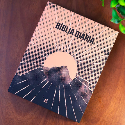 Bíblia Diária Montanha| NVI | Leitura Perfeita | Capa Brochura