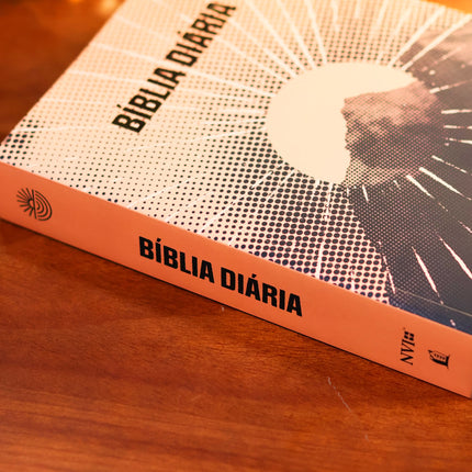 Bíblia Diária Montanha| NVI | Leitura Perfeita | Capa Brochura