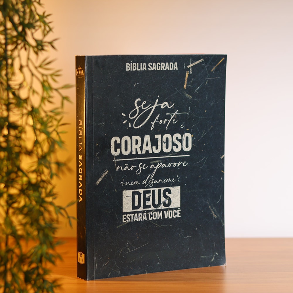 Bíblia Sagrada Seja Forte e Corajoso | NVA | Capa Brochura