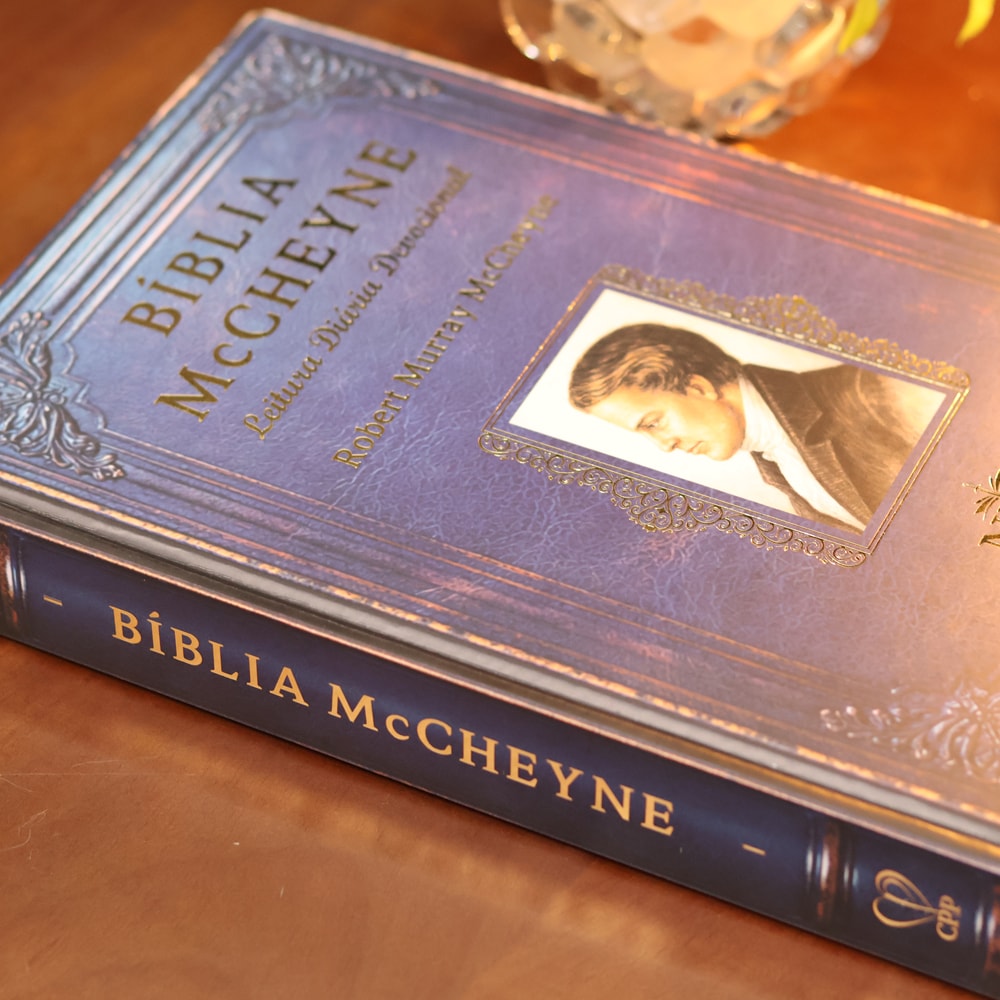Bíblia McCheyne | NVA | Leitura Diária Devocional | Full Collor | Capa Dura Vintage  Azul