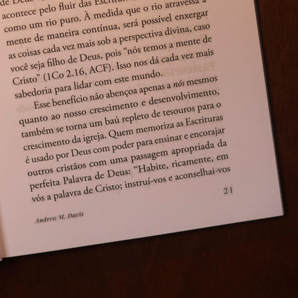 Um Método Para Memorização Extensiva da Bíblia | Andrew M. Davis
