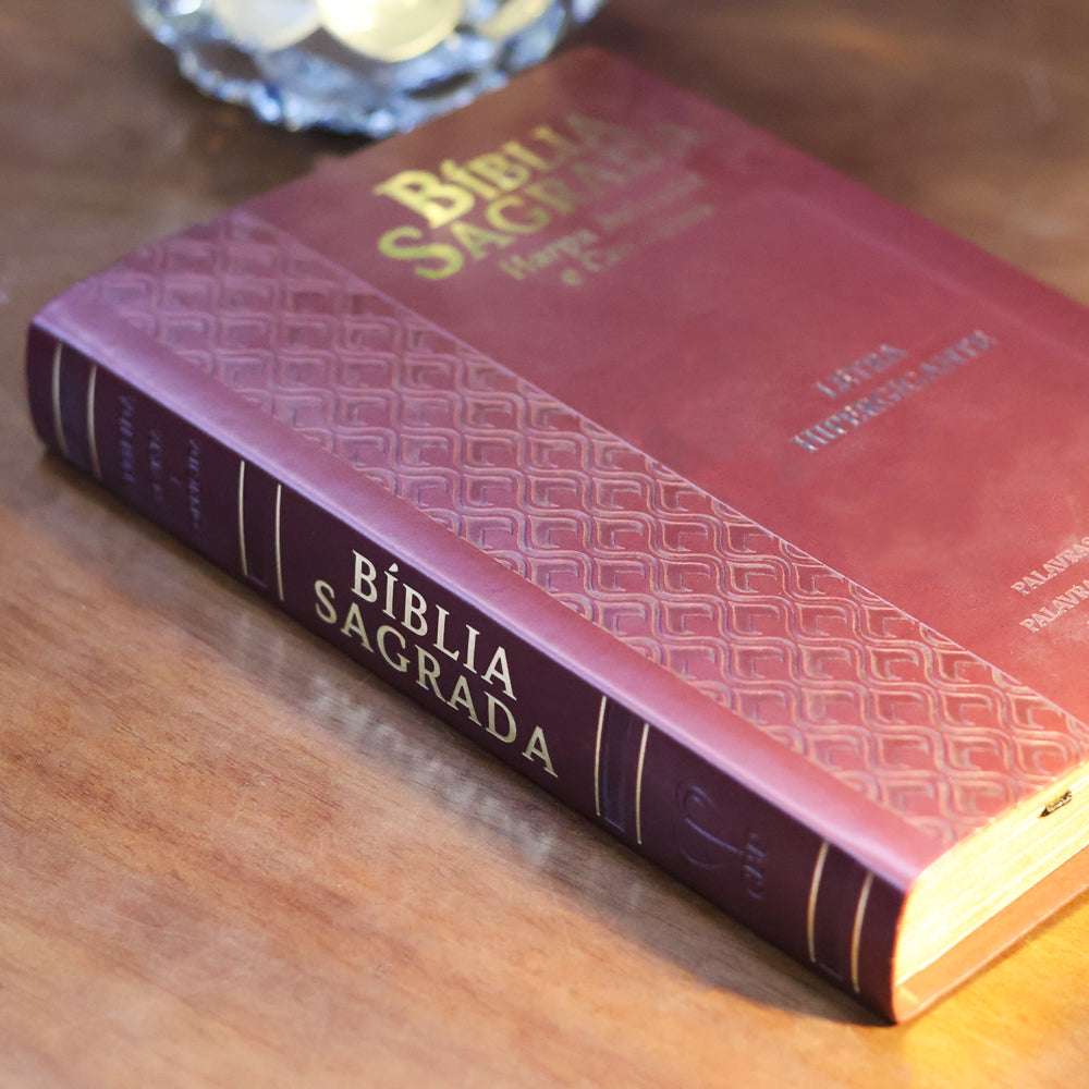 Bíblia Sagrada | ARC | Letra Hipergigante | Harpa Avivada e Corinhos | Capa PU Luxo Arabesco Bordô