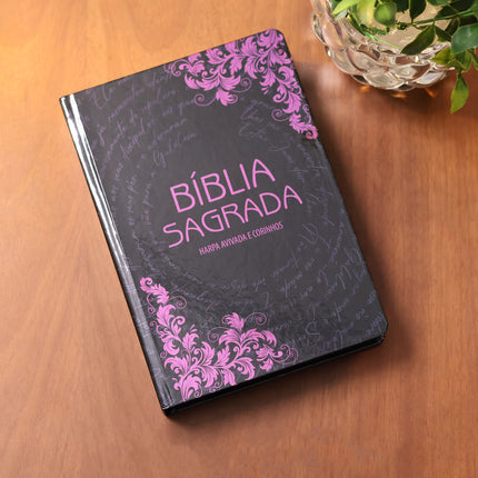 Bíblia Sagrada Arabesco Lilás | ARC | Letra Gigante | Harpa Avivada e Corinhos | Capa Dura