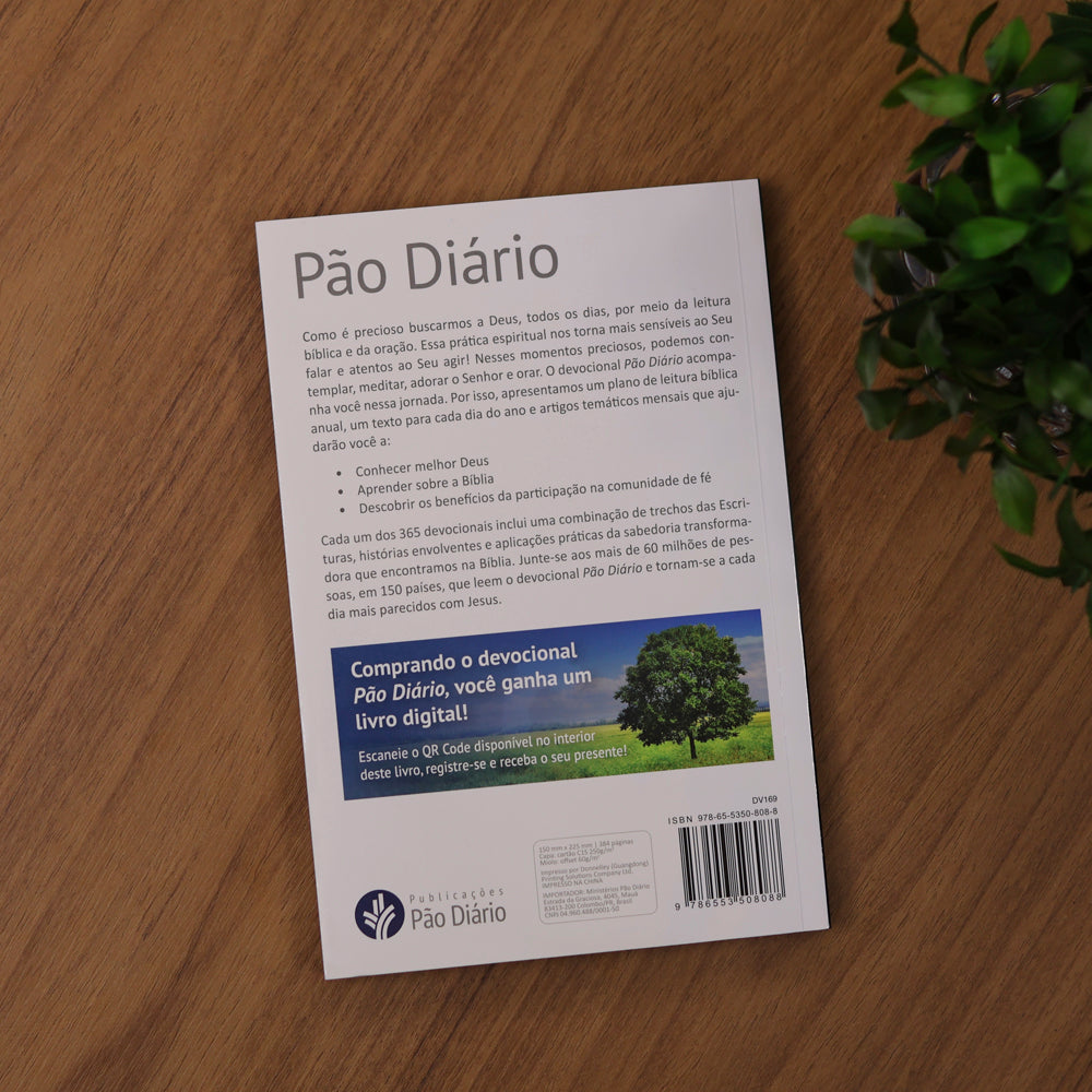 Devocional Pão Diário | Vol.30 | Letra Grande | Pois Todas as Coisas Vem Dele