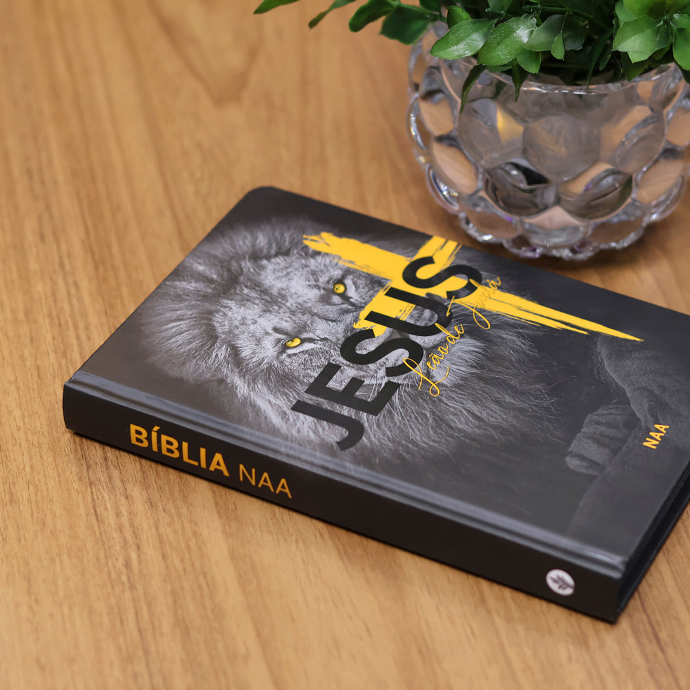 Bíblia Sagrada Leão de Judá | NAA | Capa Dura