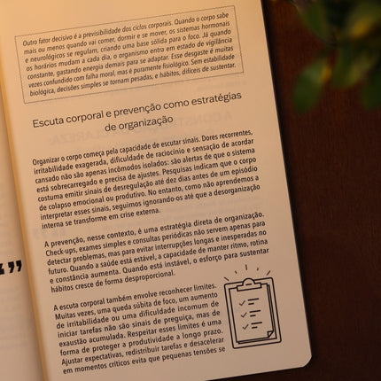 Livreto Lírio Rosa  | Capa Brochura