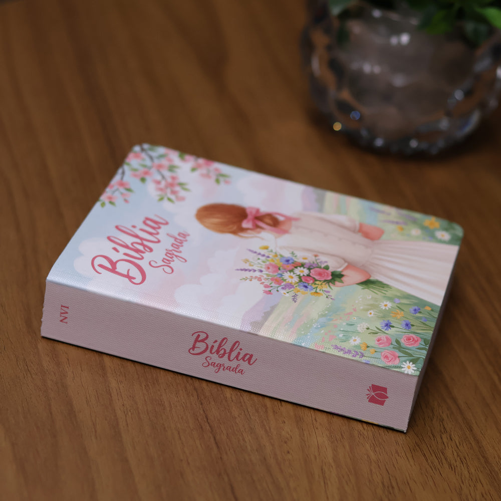 Bíblia Sagrada Menina Buquê | NVI | Capa Brochura