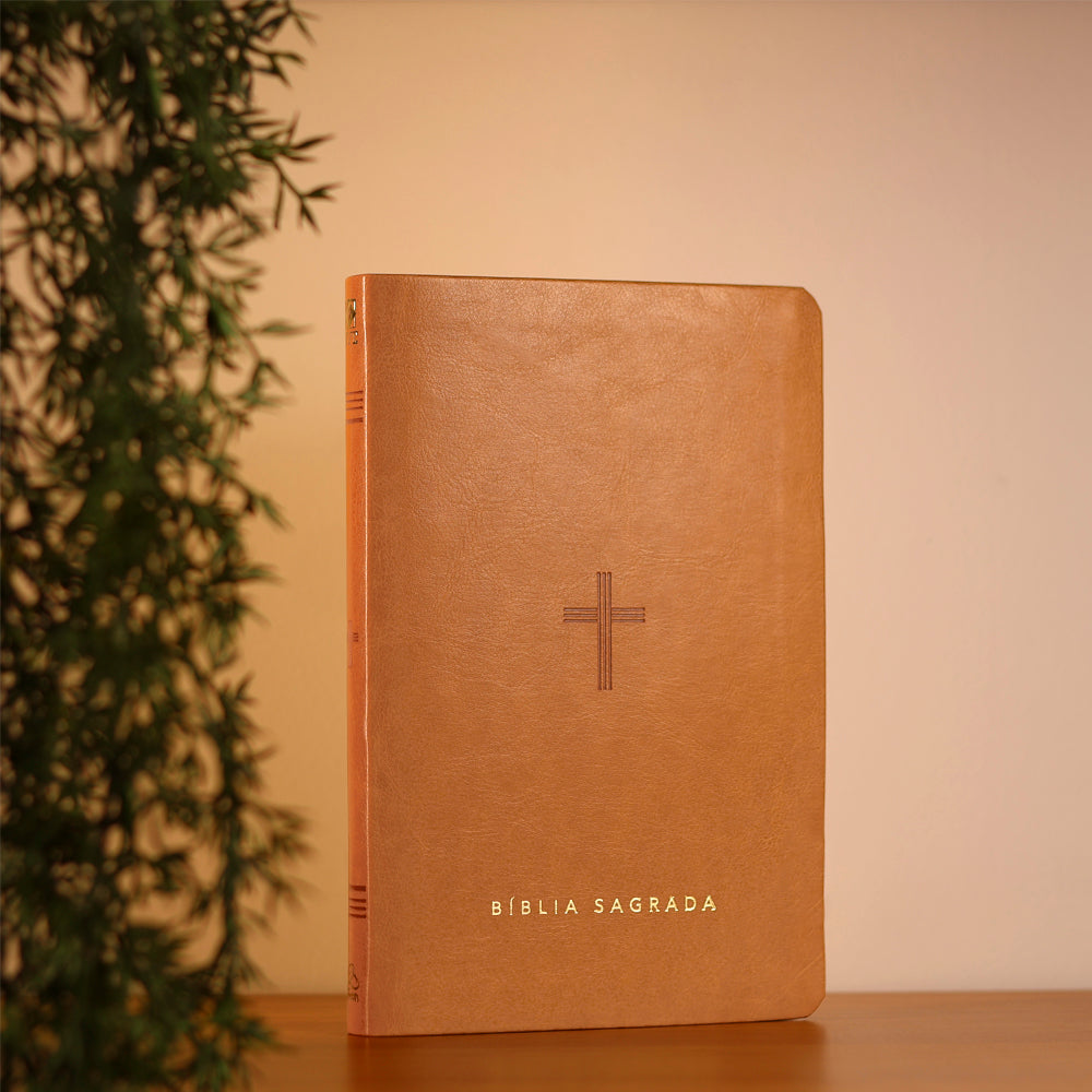 Bíblia Slim Cruz | NVT | Capa Luxo Caramelo