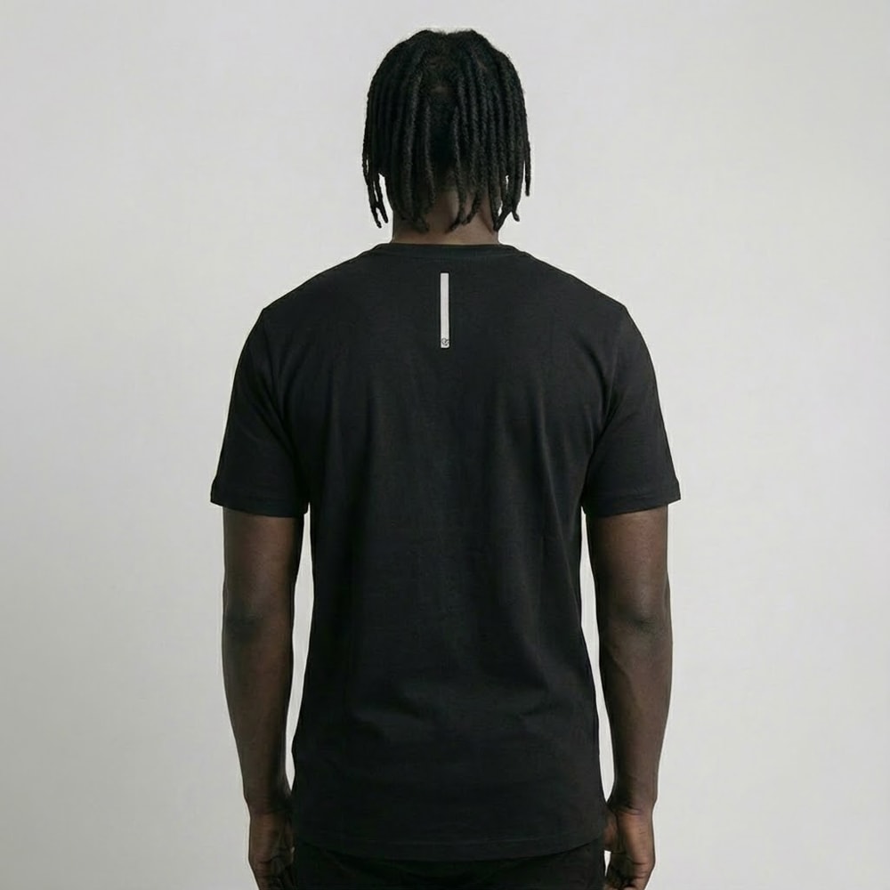 Camiseta Preta | Yeshua - Bege | P
