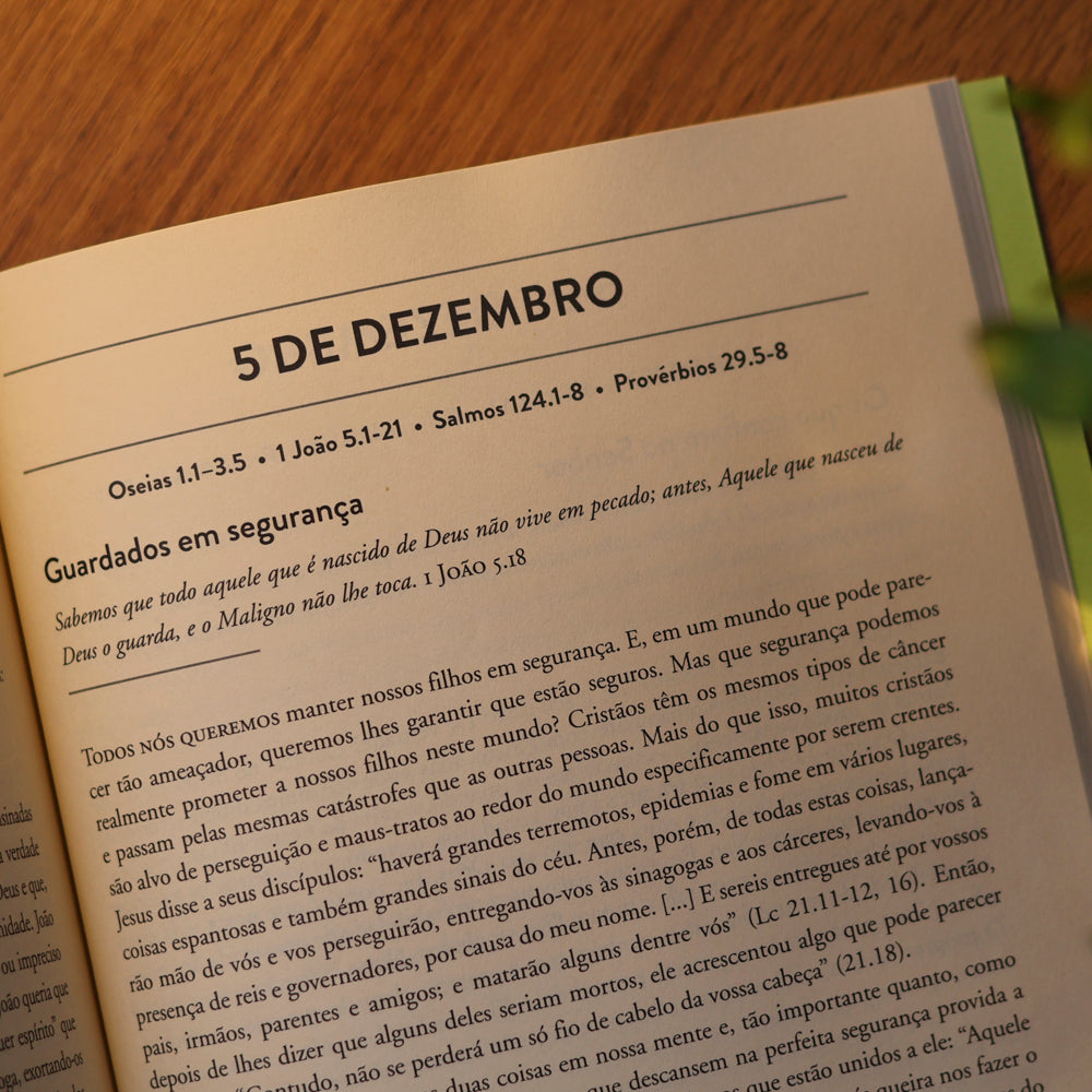 Devocional Ore Por Seus Filhos Com a Bíblia | Nancy Guthrie