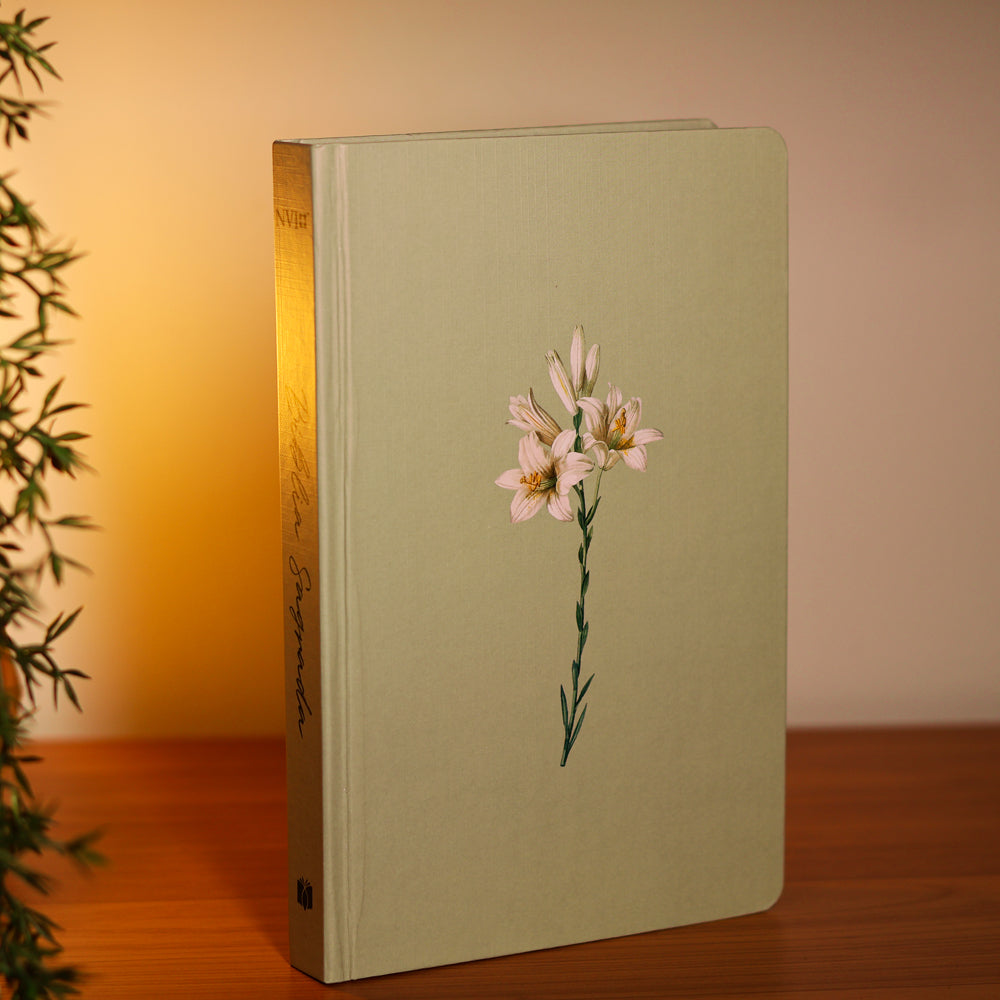Kit Bíblia Sagrada Lírios Verde | NVI | Letra Maior | Capa Dura + Bloco de Anotações Lírios | Capa Brochura