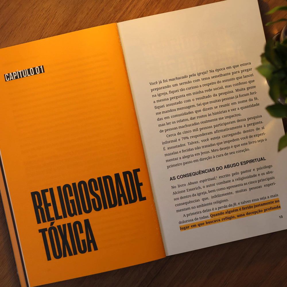 Machucados Pela Igreja | Tiago Mattes